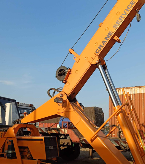 Crane Service - RK Earth Movers, Srirangam, Trichy